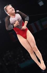 中超-塞尔吉尼奥传 亚泰4-0西海岸结束连败